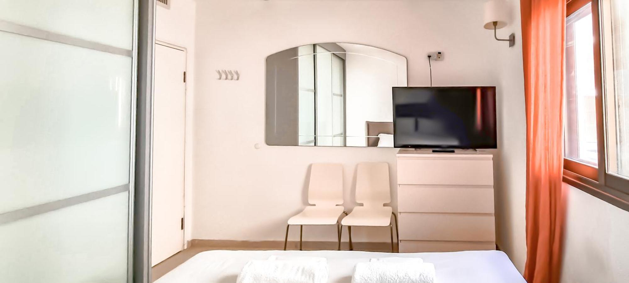 Bnb Israel Apartments - Harav Kook Lilas เทลอาวีฟ ภายนอก รูปภาพ